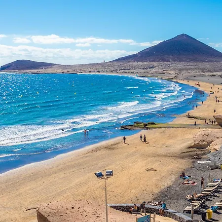 Tejita Pool And Chill By Sunkeyrents